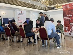 Semarak Perayaan HUT ke-79 RI di Belgia, Merah Meriah!
