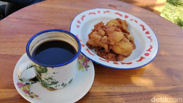 Waroeng Kopi Klotok in Kerobokan Kelod, Badung, Bali. (Agus Eka/detikBali)