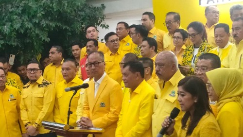 Agus Gumiwang Kartasasmita