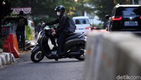 Pada sore hari, biasanya semakin banyak pengendara yang melakukan aksi lawan arah tersebut.