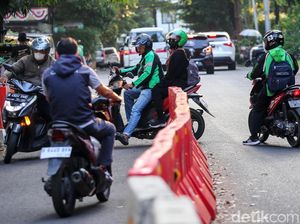 Viral Driver Ojol Malah Ngamuk usai Diadang Gegara Lawan Arah