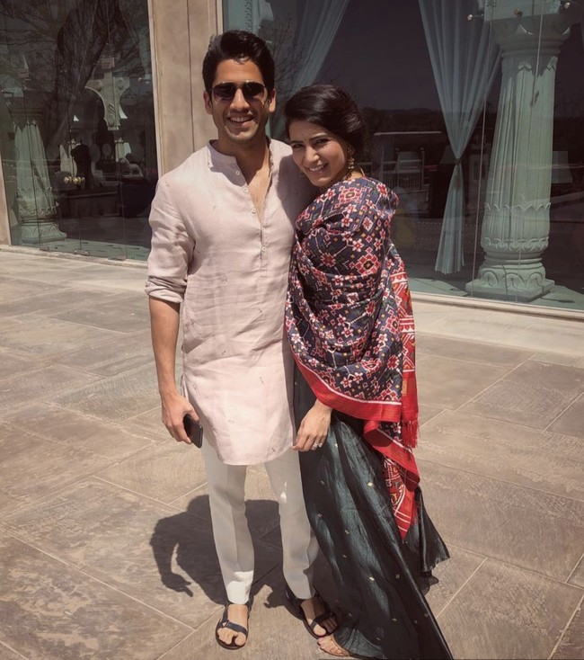 Seperti selebriti India lainnya, Genelia DSouza dan Riteish Deshmukh juga menikah dua kali dengan tradisi berbeda. Pernikahan berlangsung dengan upacara Kristen dan Hindu dihari yang berbeda pada 2012 lalu. Foto: Instagram