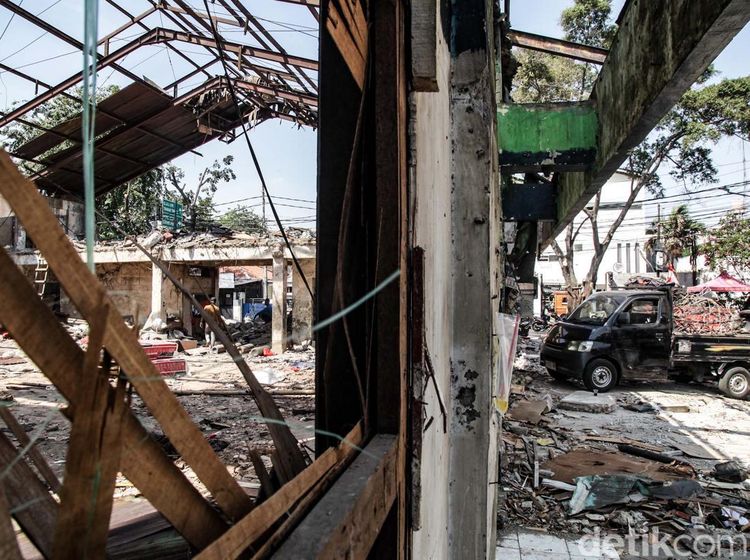 Bakal Jadi RTH, Gedung Bekas Johar Baru Teater Jakpus Dibongkar