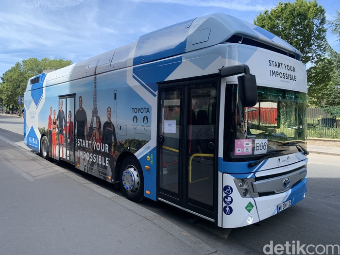Bus hidrogen Toyota di Olimpiade 2024