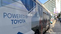 Bus hidrogen ini diproduksi oleh Caetano. Anak usaha Toyota Portugal.  (Foto: Doni Wahyudi/detikOto)