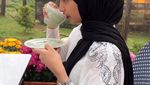 Cut Intan Nabila Hobi Minum Teh hingga Kopi yang Segar