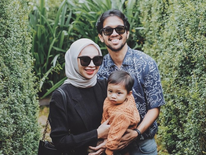 Elmer Syaherman dan Ira Nandha