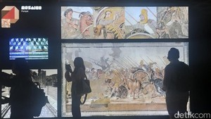 Dalam rangka merayakan hubungan bilateral 75 tahun antara Indonesia dan Italia, Istituto Italiano di Cultura Jakarta menggelar pameran seni Mosaico di Ciputra Artpreneur Gallery hingga 28 Agustus 2024.