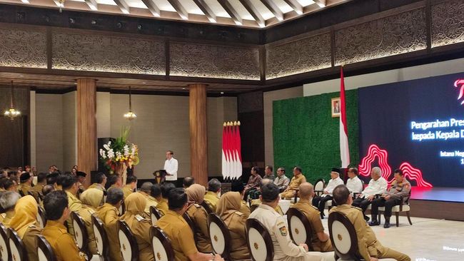 Jokowi beri arahan ke kepala daerah di IKN