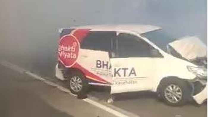 kecelakaan di tol sumo