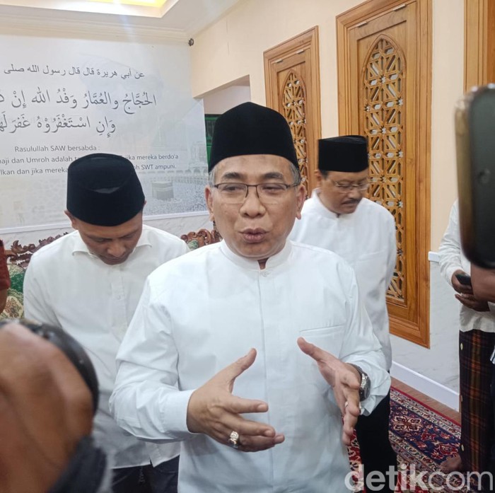 Ketum PBNU KH Yahya Cholil Staquf saat menyampaikan tanggapan soal permintaan kiai NU benai PKB.