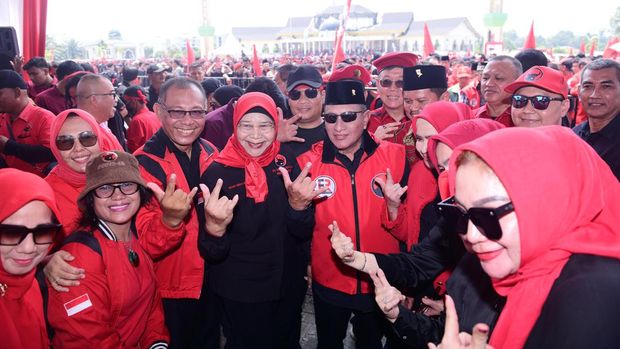 Mantan Wali Kota Medan Akhyar Nasution saat deklarasi PDIP mengusung Edy Rahmayadi di Pilgub Sumut (Dok. Istimewa)