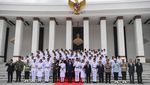 Momen Jokowi Kukuhkan Paskibraka 2024 di Istana Garuda IKN