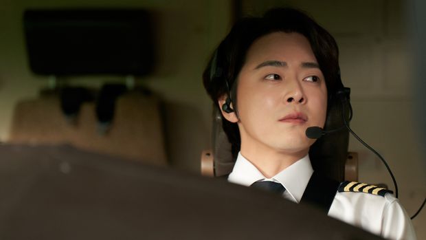 Cuplikan adegan dalam film Pilot (2024).