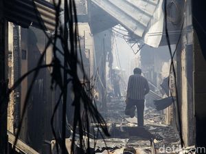 Penampakan Puing-puing Rumah Penduduk Bekas Kebakaran Manggarai