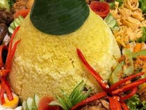 3 Resep Nasi Kuning yang Pulen untuk Tumpeng Kemerdekaan