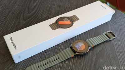 Unboxing Samsung Galaxy Watch 7 yang Makin Sporty