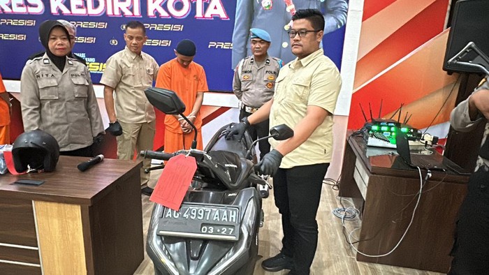 Tersangka penendang remaja di Kediri hingga tewas