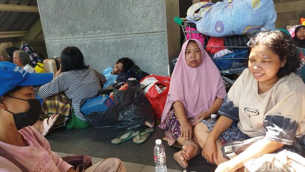 Warga Terdampak Kebakaran di Manggarai Jaksel