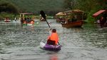 Menjelajahi Air Terjun Wadi Darbat di Oman Saat Cuaca Panas
