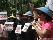 Aksi Demo Warga Rempang di Kemenko Perekonomian, Tolak PSN Eco City