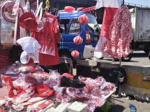 Cerita Pedagang Atribut HUT RI di Pasar Asemka Jakbar, Jualan Sejak Juli