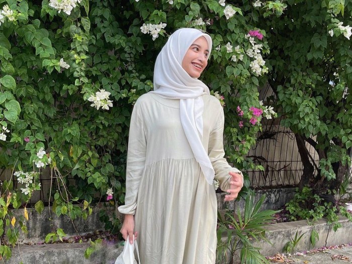 Cut Intan Nabila Cut Intan Nabila
