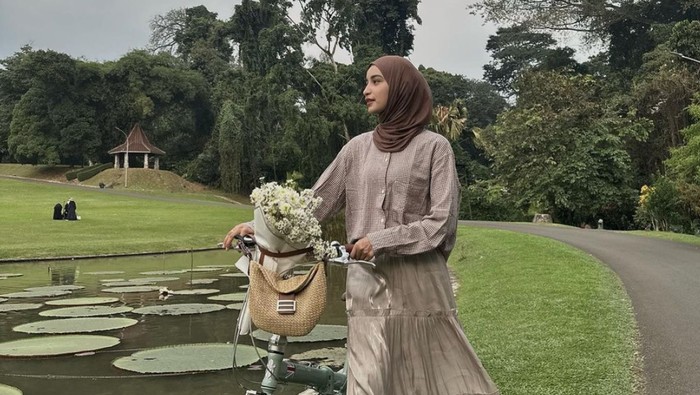 Cut Intan Nabila