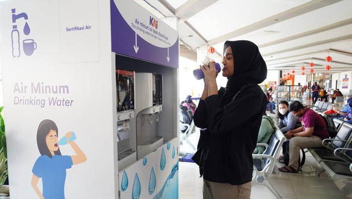 Drinking Water Station di Stasiun Kereta Api