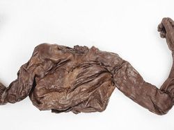 Foto Temuan Arkeologi yang Aneh dan Membingungkan dari Seluruh Dunia