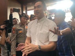 Ekspresi Harvey Moeis Jelang Sidang Dakwaan Kasus Korupsi Timah