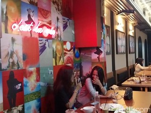 Merasakan Sajian Kuliner Diiringi Musik Klasik di Nasa Coffee Bar