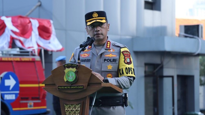 Kapolres Metro Jakarta Barat Kombes M Syahduddi