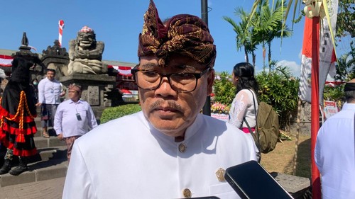 Ketua DPD I Golkar Bali I Nyoman Sugawa Korry seusai menghadiri upacara HUT Provinsi Bali ke-66 di Lapangan Renon, Rabu (14/8/2024).