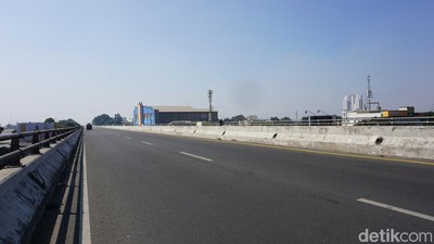Penampakan Lampu Flyover Kopo Hilang Diduga Digondol Maling
