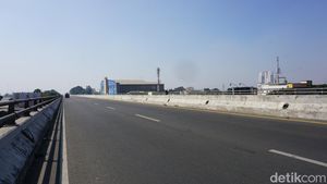 Penampakan Lampu Flyover Kopo Hilang Diduga Digondol Maling