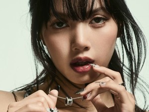 Lisa BLACKPINK Dapat Rp 9,6 M dari Sekali Posting di Instagram