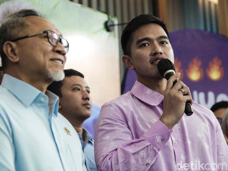 Momen Kaesang Bertemu Zulhas, Diundang ke Kongres PAN