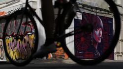 Mural Taylor Swift di London yang Mencuri Perhatian