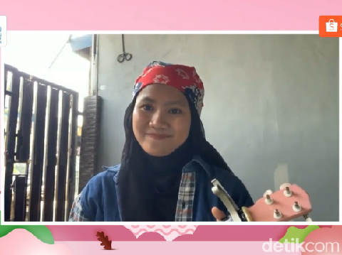 Penampilan Mia Dewi Lestari yang mengikuti audisi onlineEmeron Hijab Hunt 2024. Penampilan Mia Dewi Lestari yang mengikuti audisi onlineEmeron Hijab Hunt 2024.