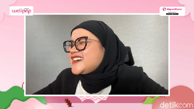 Penampilan Sri Wulan Estriyani yang mengikuti audisi onlineEmeron Hijab Hunt 2024. Penampilan Sri Wulan Estriyani yang mengikuti audisi onlineEmeron Hijab Hunt 2024.