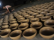 Permintaan Tembikar Meningkat di Tengah Serangan Israel ke Gaza