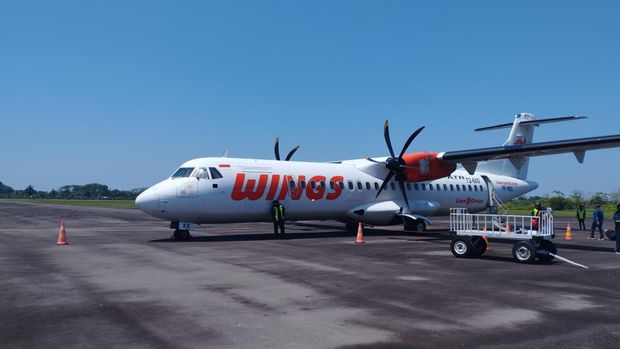 Pesawat ATR 72-500 Wings Air rute Makassar-Palopo