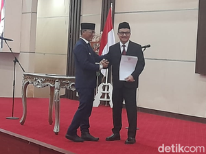 Cerita di Balik Abdul Hayat Jabat Staf Ahli dan Jufri Jadi Sekda Sulsel