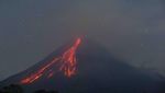 Potret Gunung Merapi Muntahkan Lava dan Awan Panas