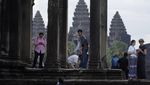 Potret Ramainya Turis Kunjungi Angkor Wat
