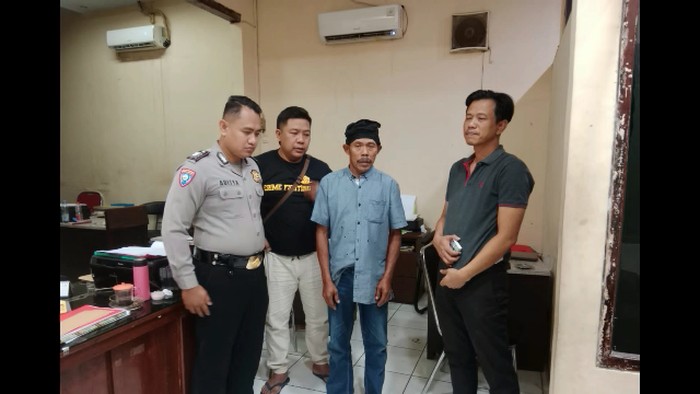 Pria di Lumajang penusuk selingkuhannya usai diamankan