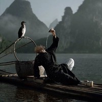 Sebelum meninggal, Qiu Feng diketahui telah berpartisipasi dalam syuting drama wuxia berjudul Fu Hai Shan. Namun para fans masih harus bersabar karena drama tersebut akan tayang dua tahun lagi. Foto: Dok. Weibo