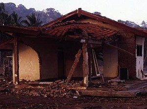 Mengenang Kembali Gempa dan Tsunami Banyuwangi 1994