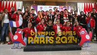 Rizki dan Veddriq tiba pukul 22.50 WIB di VVIP Terminal 3 Bandara Soekarno-Hatta, Cengkareng, Selasa (13/8/2024).